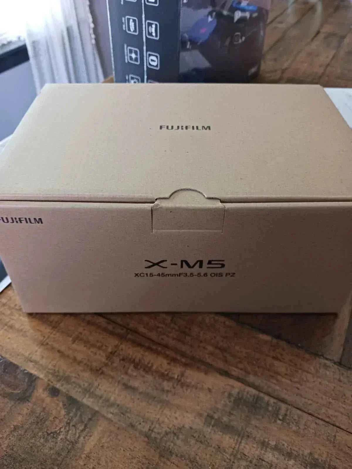 Fujifilm X - M5 26.1MP APS - C Mirrorless Camera with 15 - 45mm Lens - Silver - digitalfocuspro