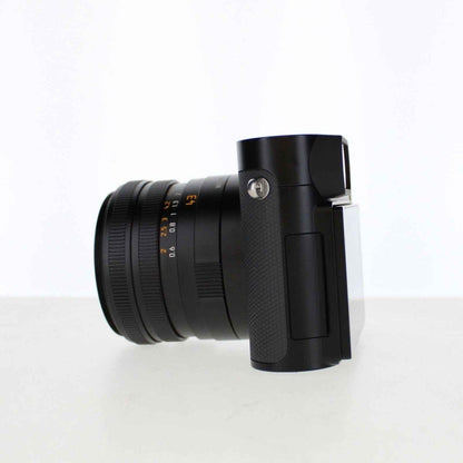 Leica Q3 43 60MP Full - Frame Compact Camera with 43mm Lens - Black - digitalfocuspro