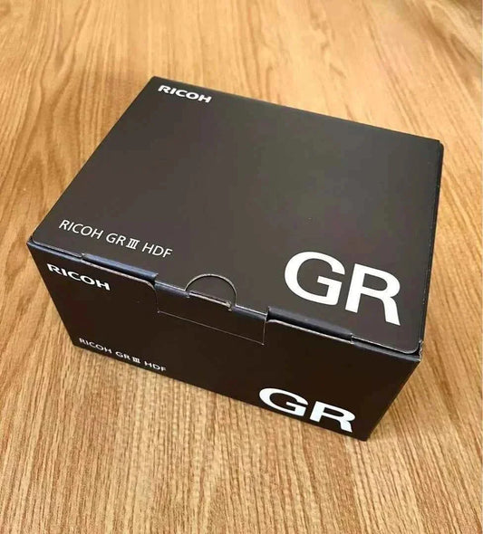 Ricoh GR III HDF 24.2MP APS - C Compact Camera - Black (28mm f/2.8) - digitalfocuspro