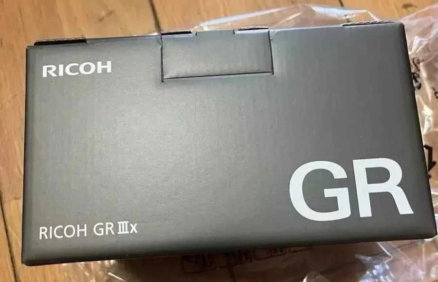 Ricoh GR IIIx 24.2MP APS - C Compact Camera - Black (40mm f/2.8) - digitalfocuspro