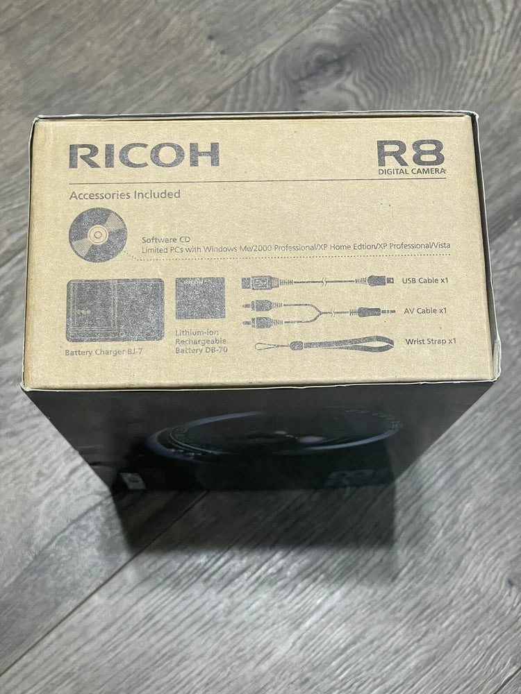 Ricoh R8 10MP 7.1x Zoom Compact Digital Camera – Rare Black Edition (Brand New)