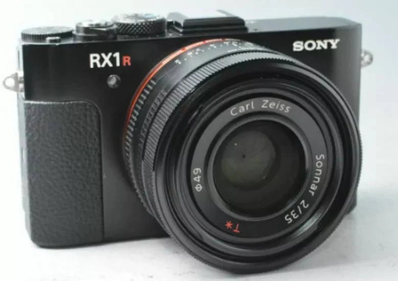 Sony Cyber - shot RX1R II 42.4MP Full - Frame Compact Camera - Black - digitalfocuspro
